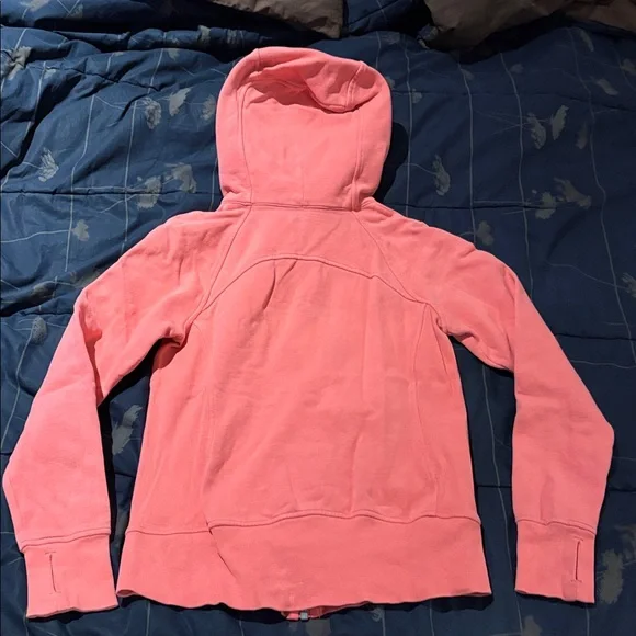 Lululemon Scuba Hoodie *Light Cotton Fleece
Flash Light Tone - size 6 - Picture 14 of 16